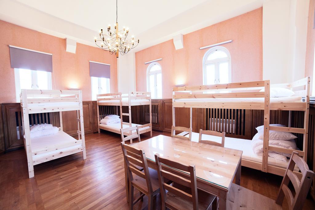 Pronova Hotell & Vandrarhem นอเชอร์ปิง ภายนอก รูปภาพ