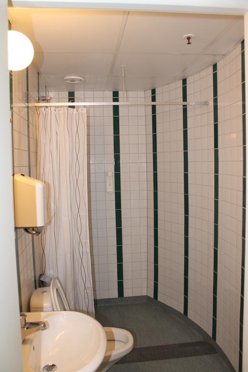 Pronova Hotell & Vandrarhem นอเชอร์ปิง ภายนอก รูปภาพ