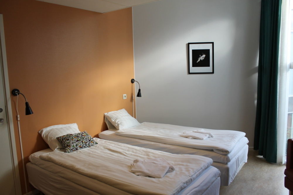 Pronova Hotell & Vandrarhem นอเชอร์ปิง ภายนอก รูปภาพ